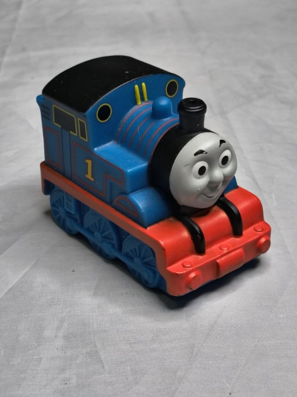 2009 Mattel Gullane Thomas The Tank Engine Rubber Bath Squirter Toy